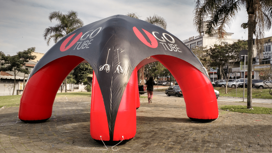 stand inflavel go tube